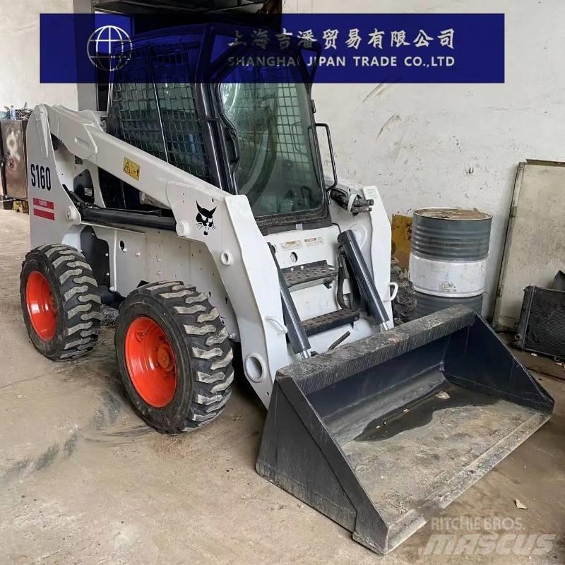 Bobcat s 160 لوادر انزلاقية التوجيه