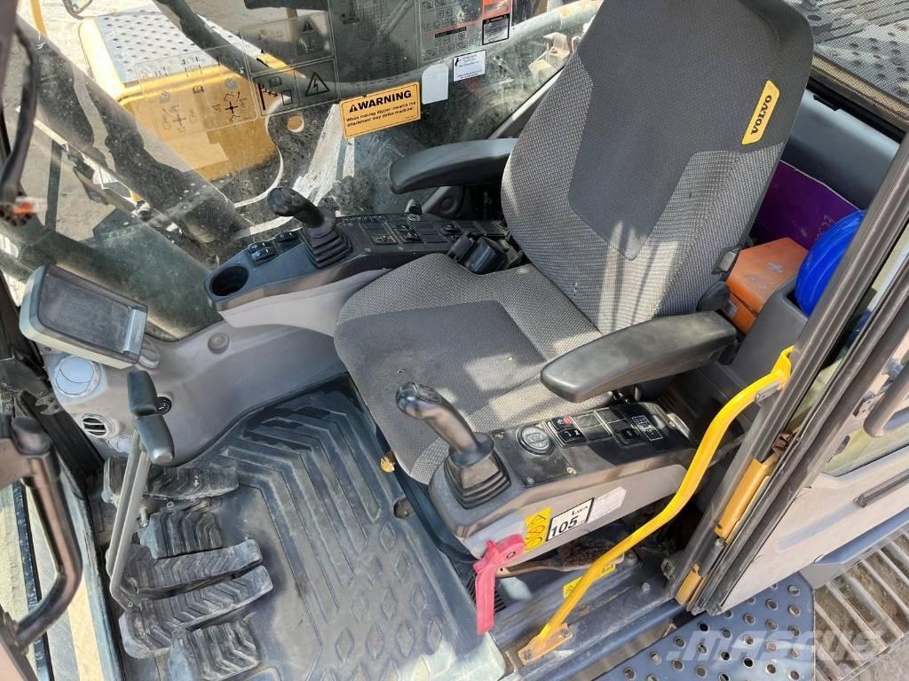 Volvo EC 360 C LD حفارات زحافة