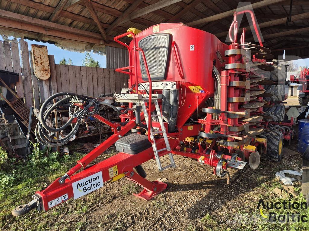 Väderstad ST 600C مثاقيب مدمجة