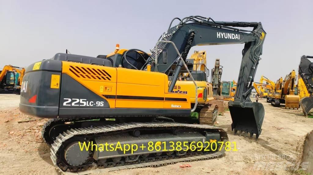 Hyundai robec225-9s حفارات زحافة