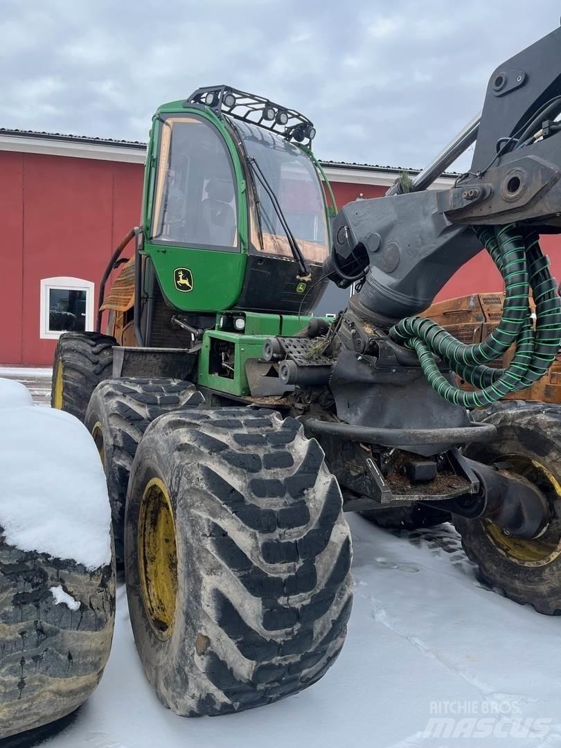 John Deere 1270G حصادات