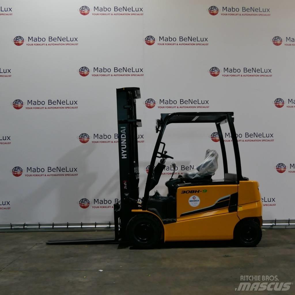 Hyundai 30 BH-9 شاحنات ذات رافعات شوكية تعمل بالكهرباء