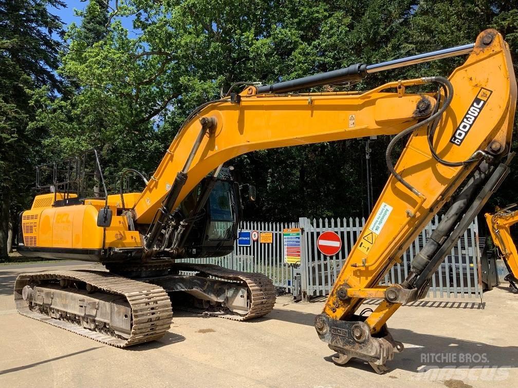 JCB JS 300 LC حفارات زحافة