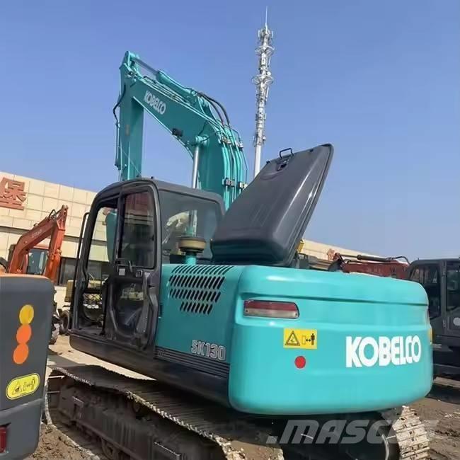 Kobelco Sk130 حفارات زحافة
