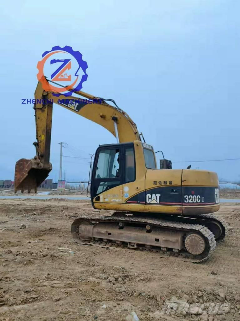 CAT 320 C U حفارات زحافة