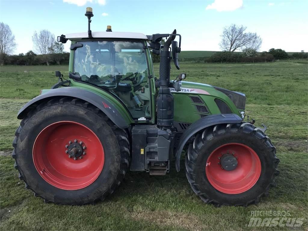 Fendt 724 Vario الجرارات