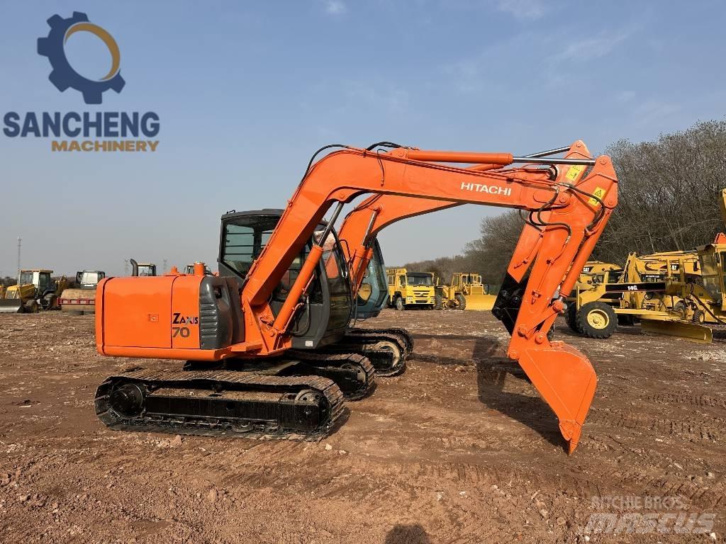 Hitachi ZX 70 حفارات زحافة