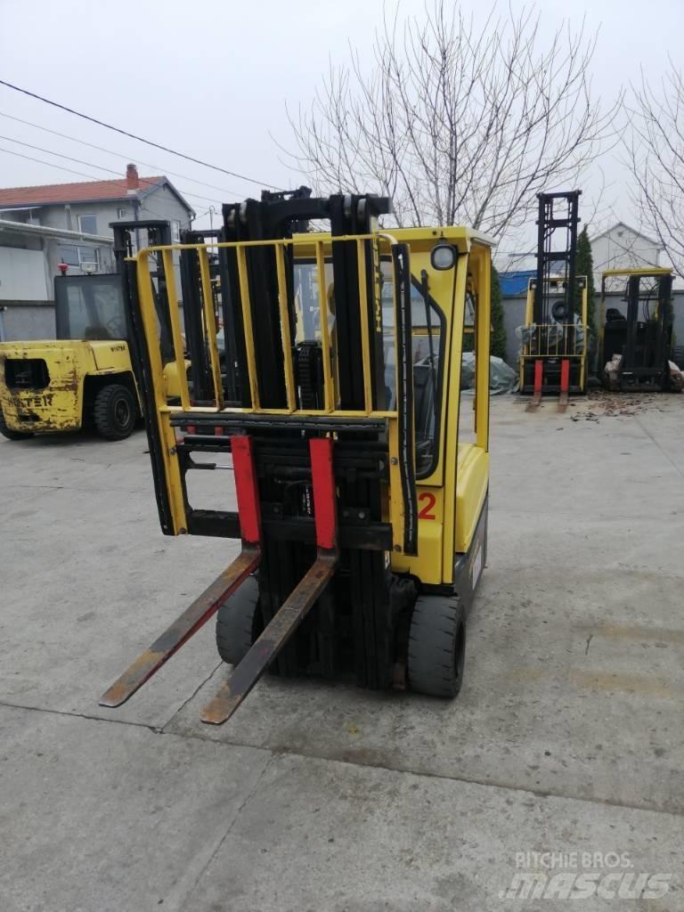 Hyster J 1.8 XNT شاحنات ذات رافعات شوكية تعمل بالكهرباء