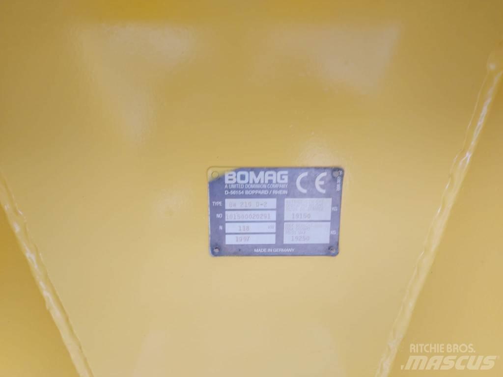 Bomag BW 219 D-2 مداحل أحادية الأسطوانة