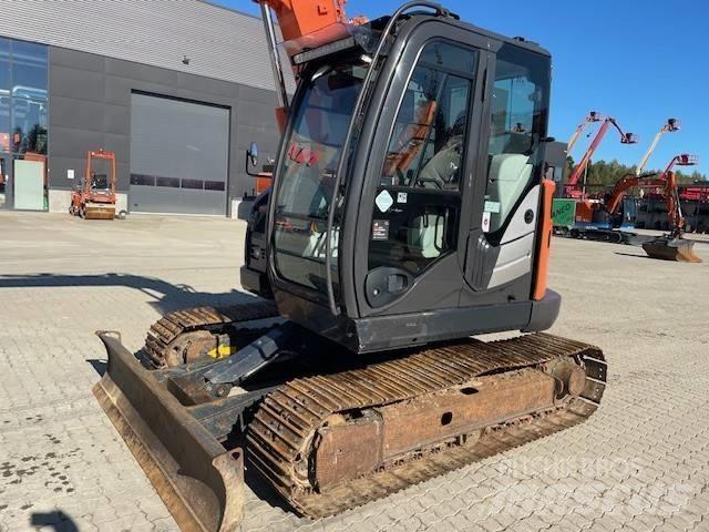 Hitachi ZX 85 US-5 A حفارات وسط 7 طن - 12 طن
