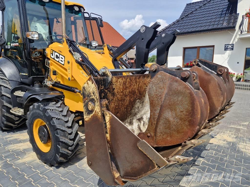 JCB 3 CX لوادر ذات جرافات عكسية