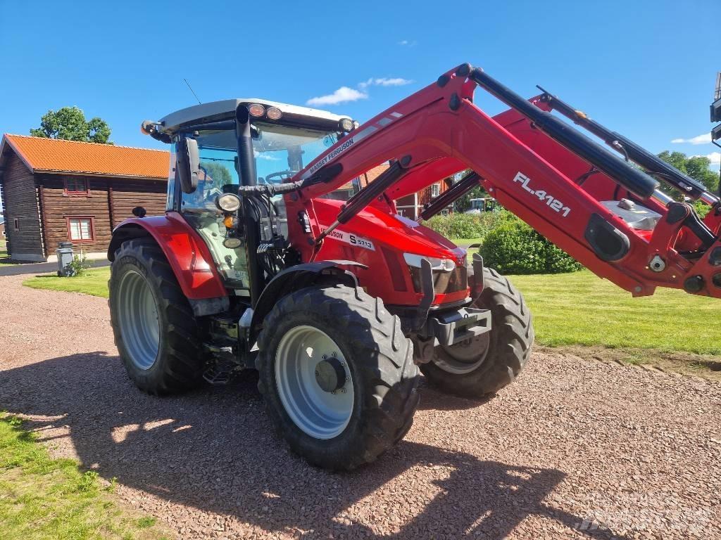 Massey Ferguson 5713 الجرارات