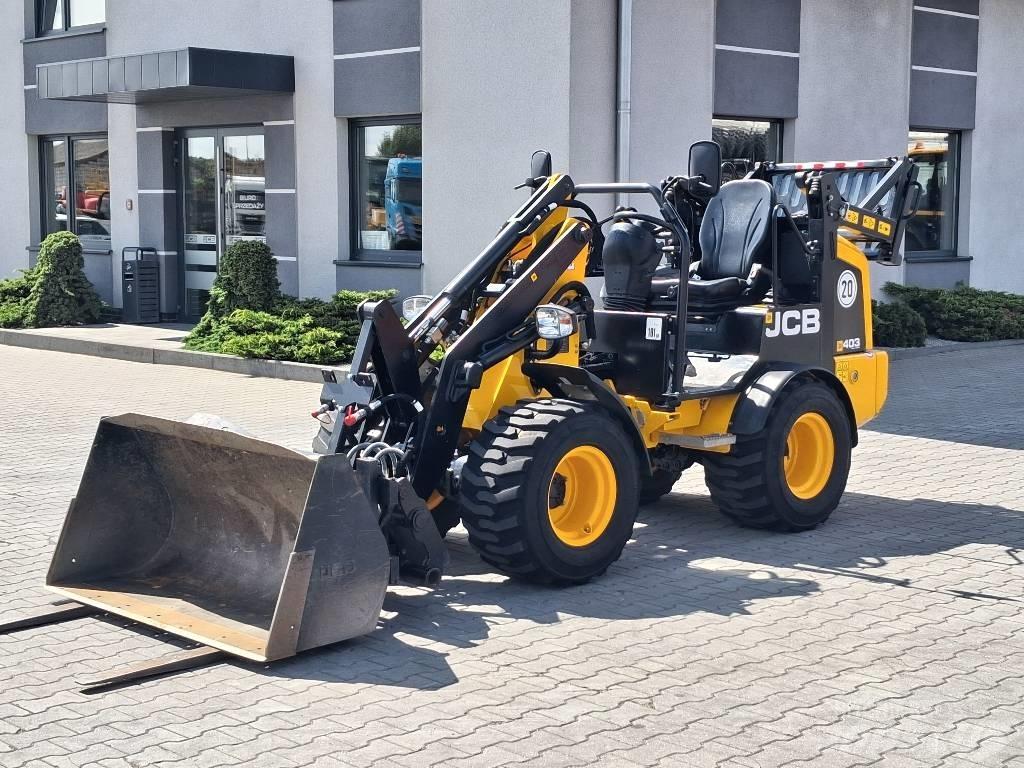 JCB 403 لوادر صغيرة