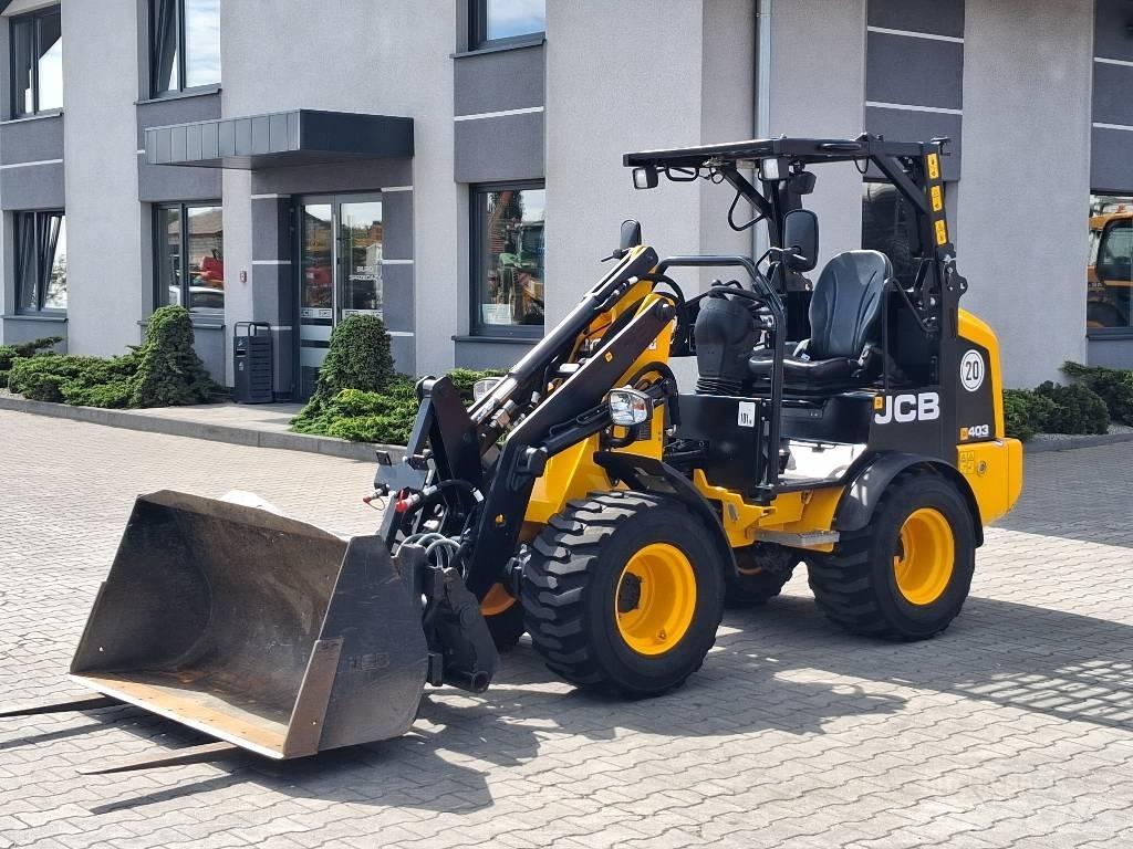 JCB 403 لوادر صغيرة