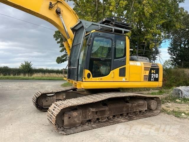 Komatsu PC 210 LC-8 حفارات زحافة