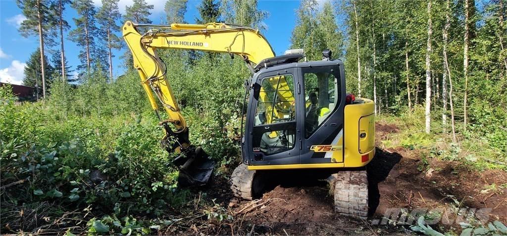 New Holland E75CSR حفارات زحافة