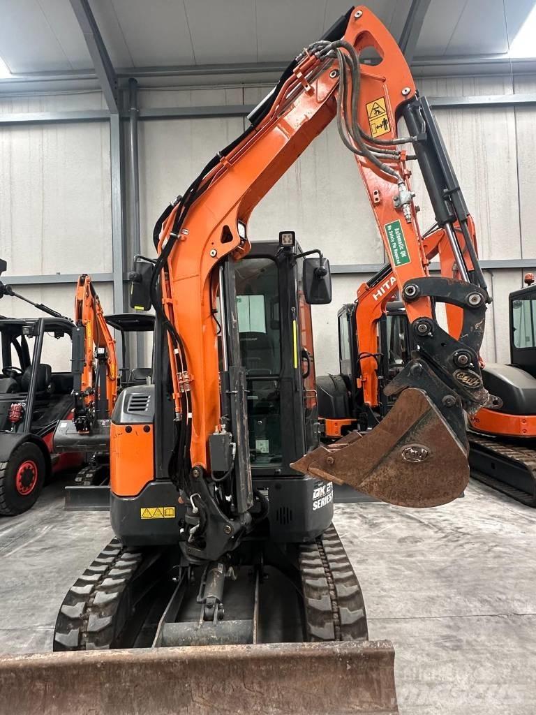 Doosan DX 27 Z حفارات صغيرة أقل من 7 طن (حفارات صغيرة)
