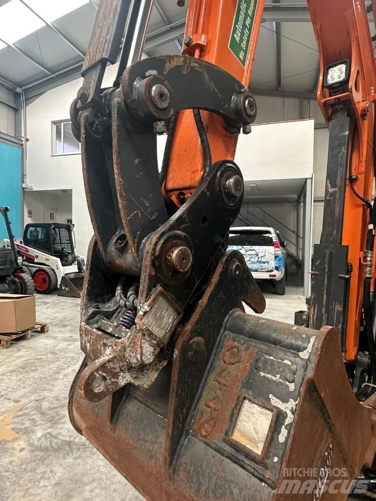 Doosan DX 27 Z حفارات صغيرة أقل من 7 طن (حفارات صغيرة)