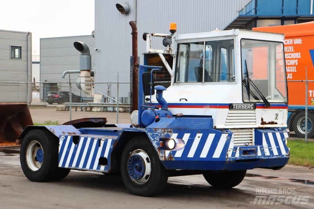 Terberg TRT89 جرارات صالات المطارات