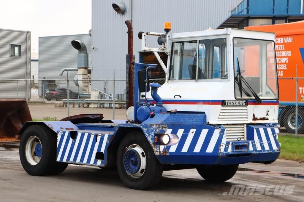 Terberg TRT89 جرارات صالات المطارات