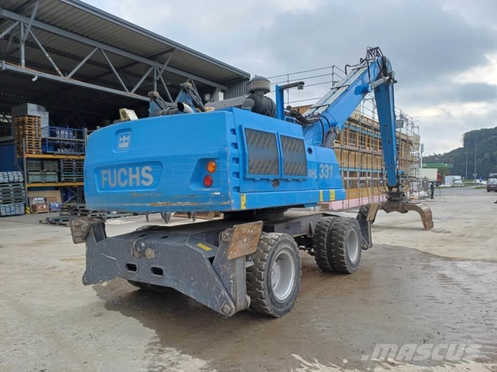Fuchs MHL 331 مناولات المخلفات / مناولات صناعية