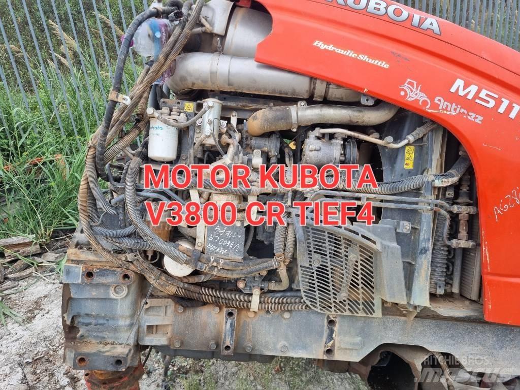 Kubota M5111 محركات