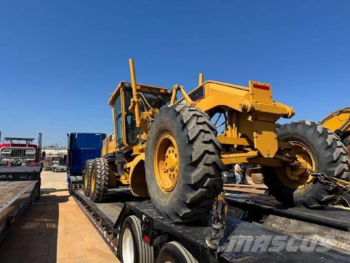 CAT 140 H معدات تمهيد الطرق