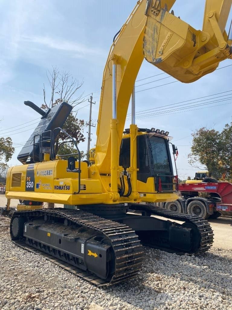 Komatsu 240LC-8 حفارات زحافة