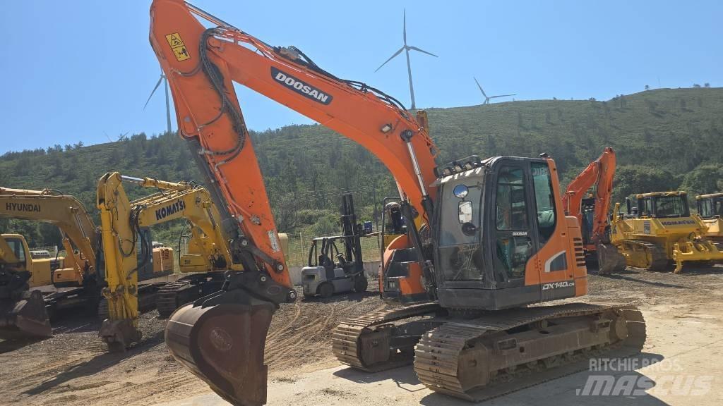 Doosan DX140LCR-5 حفارات زحافة