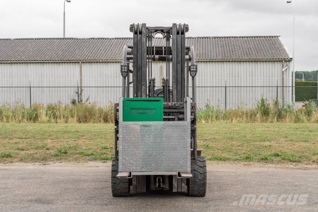 Manitou ME 435 شاحنات ذات رافعات شوكية تعمل بالكهرباء