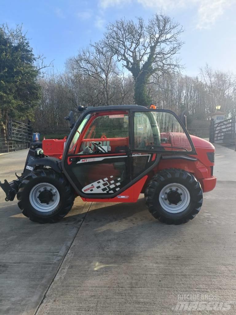 Manitou MT 523 مناولات متداخلة