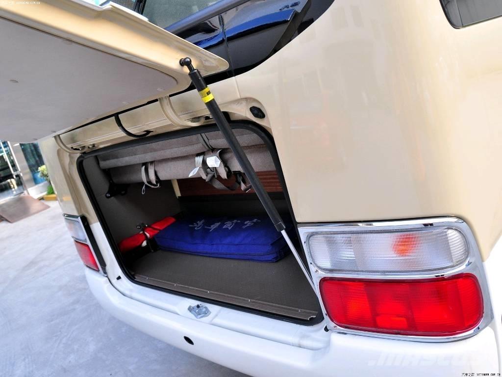 Toyota Coaster Bus حافلة صغيرة