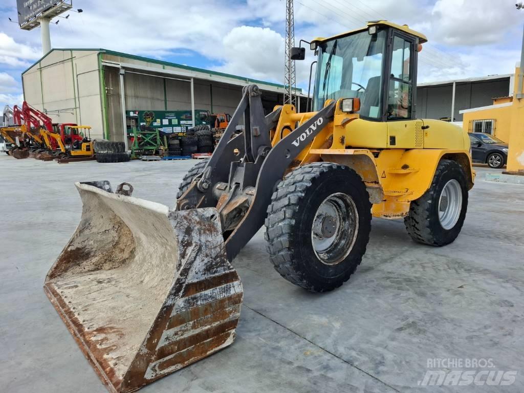 Volvo L 45 B لوادر بعجل