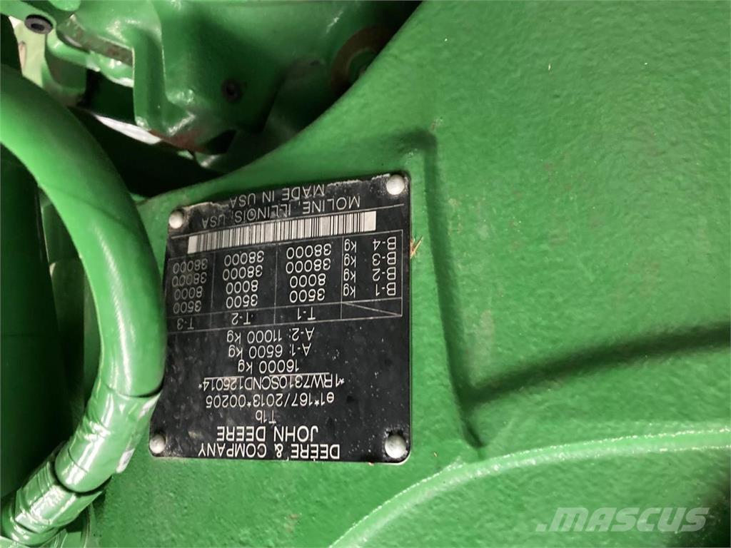 John Deere 7R 310 الجرارات