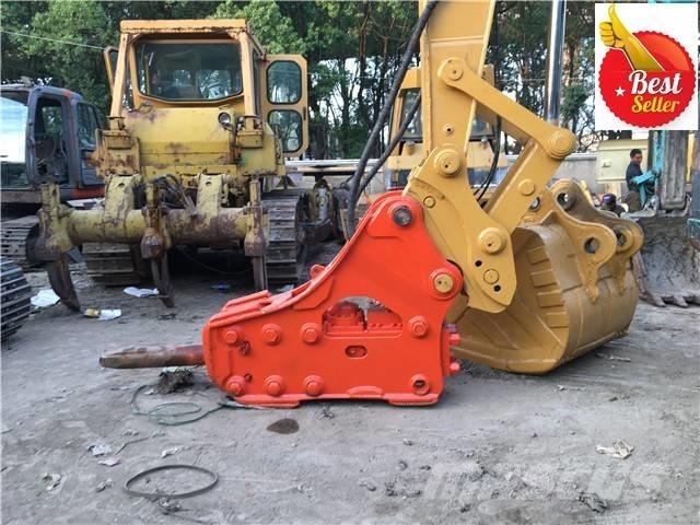 CAT 325 C حفارات زحافة