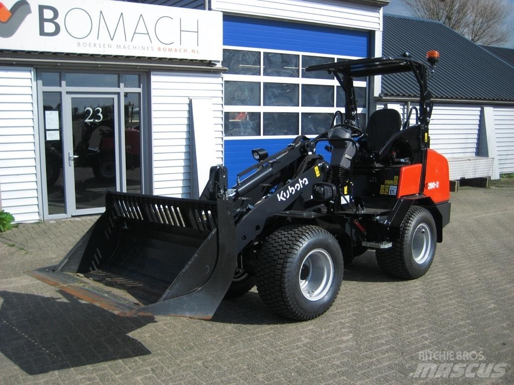 Kubota RT280-2 لوادر بعجل