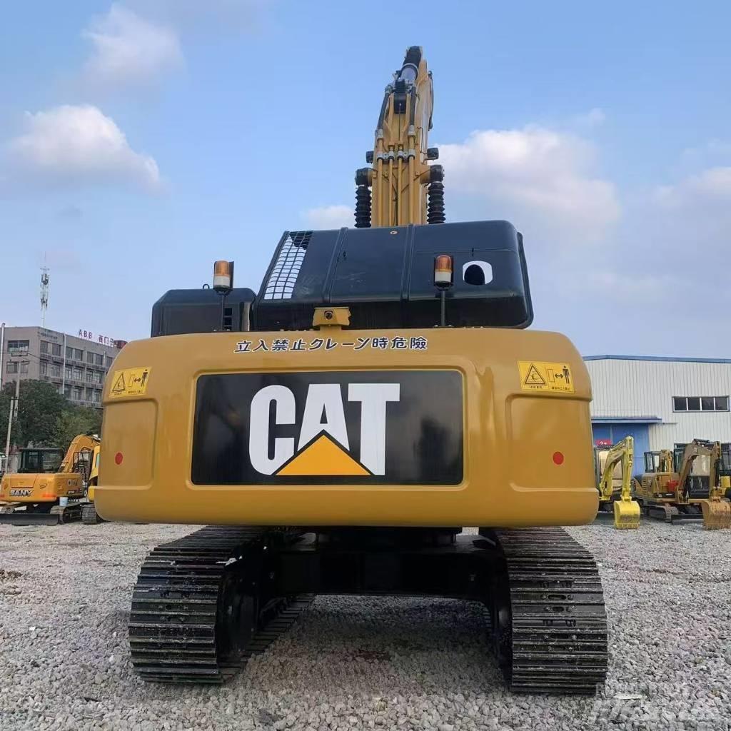 CAT 336 D حفارات زحافة
