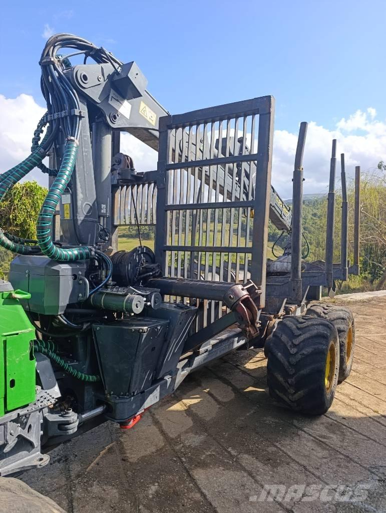 John Deere 1510G شاحنات