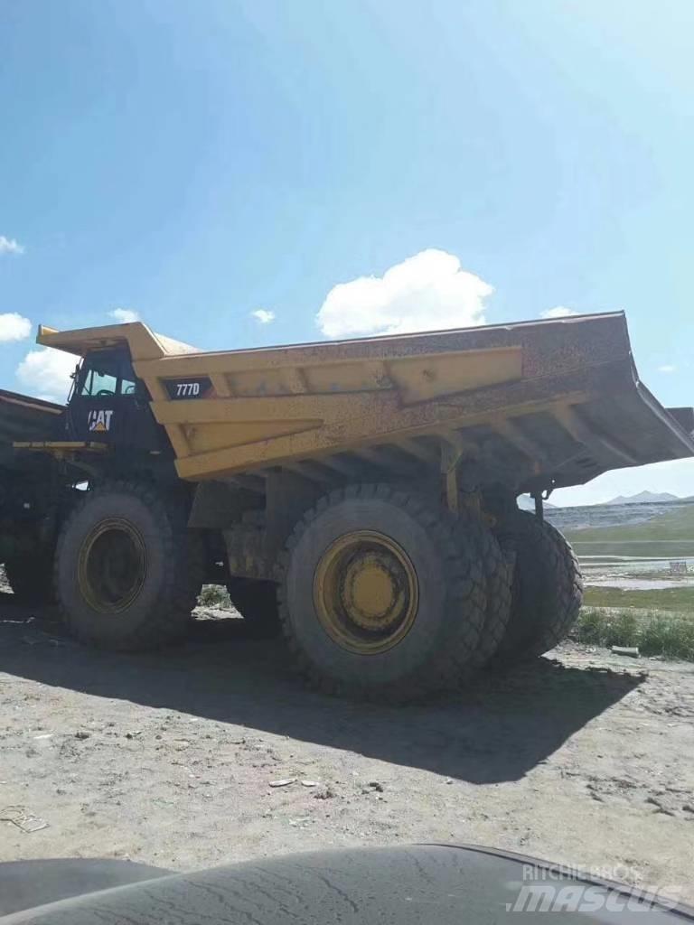 CAT 777 D شاحنات المخلفات الصلبة