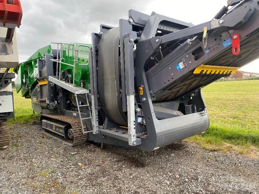 McCloskey R105 أجهزة فحص متنقلة