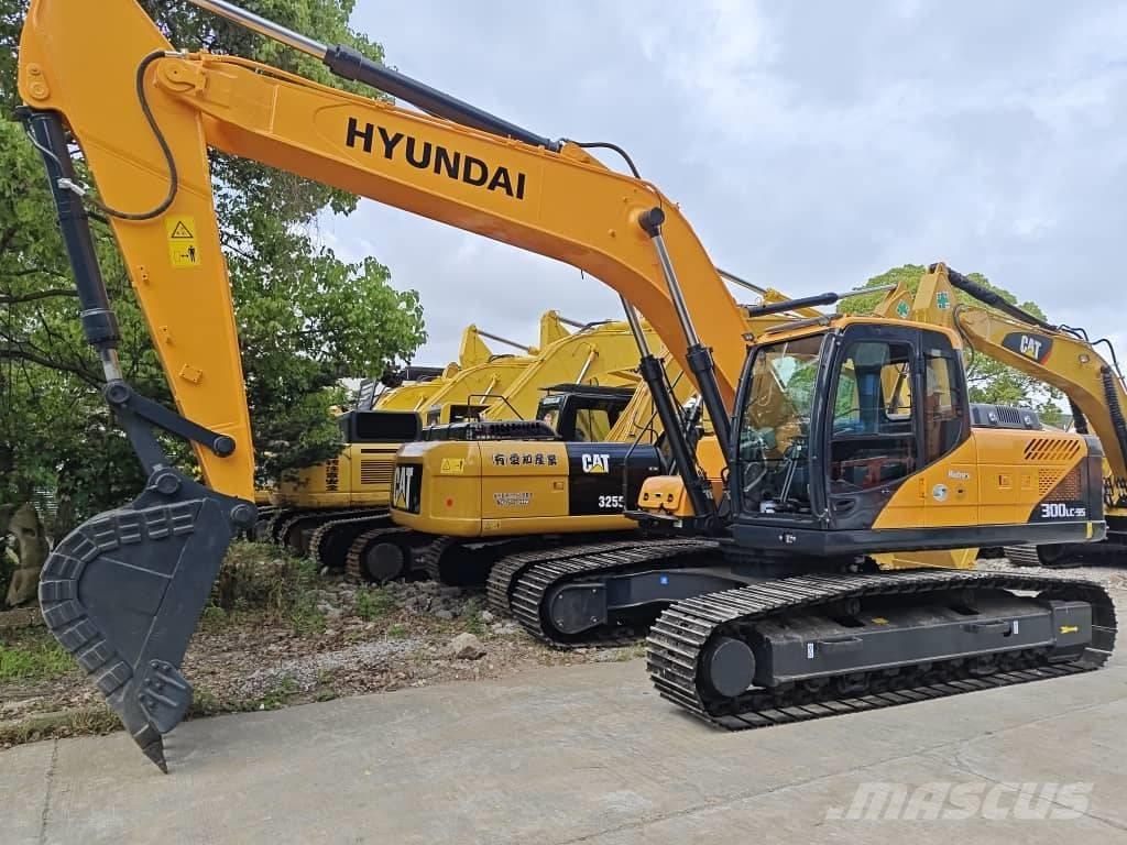 Hyundai R300LC-9S حفارات زحافة