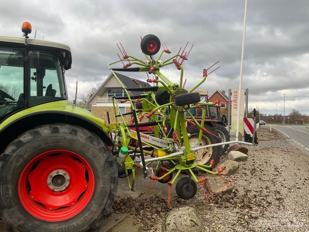 CLAAS Volto 800 مكابس وميبسات التبن