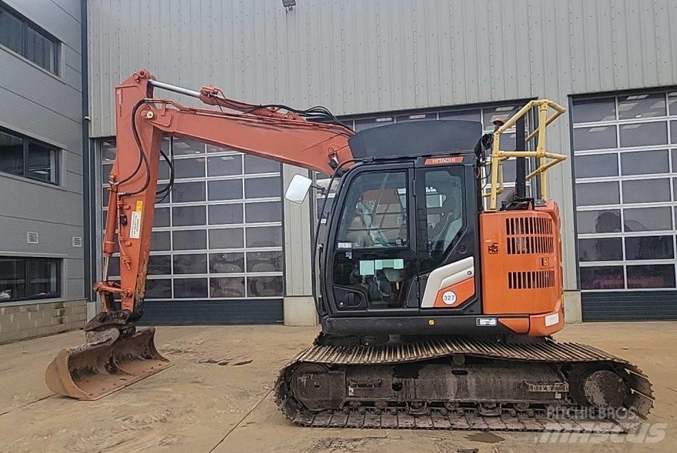 Hitachi ZX135US-7 حفارات زحافة