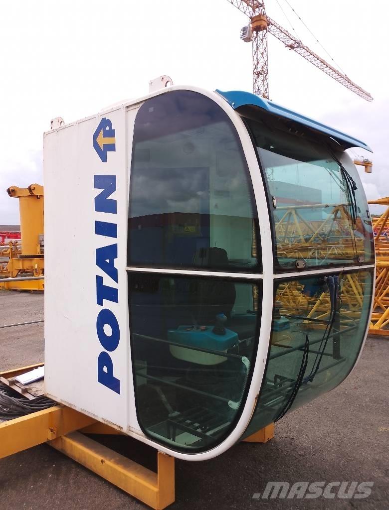 Potain MD208A رافعات برجية