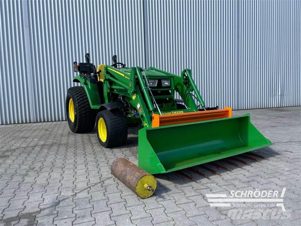 John Deere 4049 M الجرارات