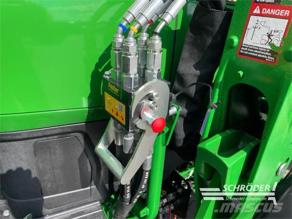 John Deere 4049 M الجرارات