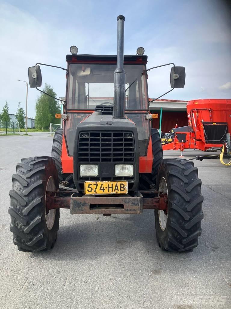 Valmet 705-4 الجرارات