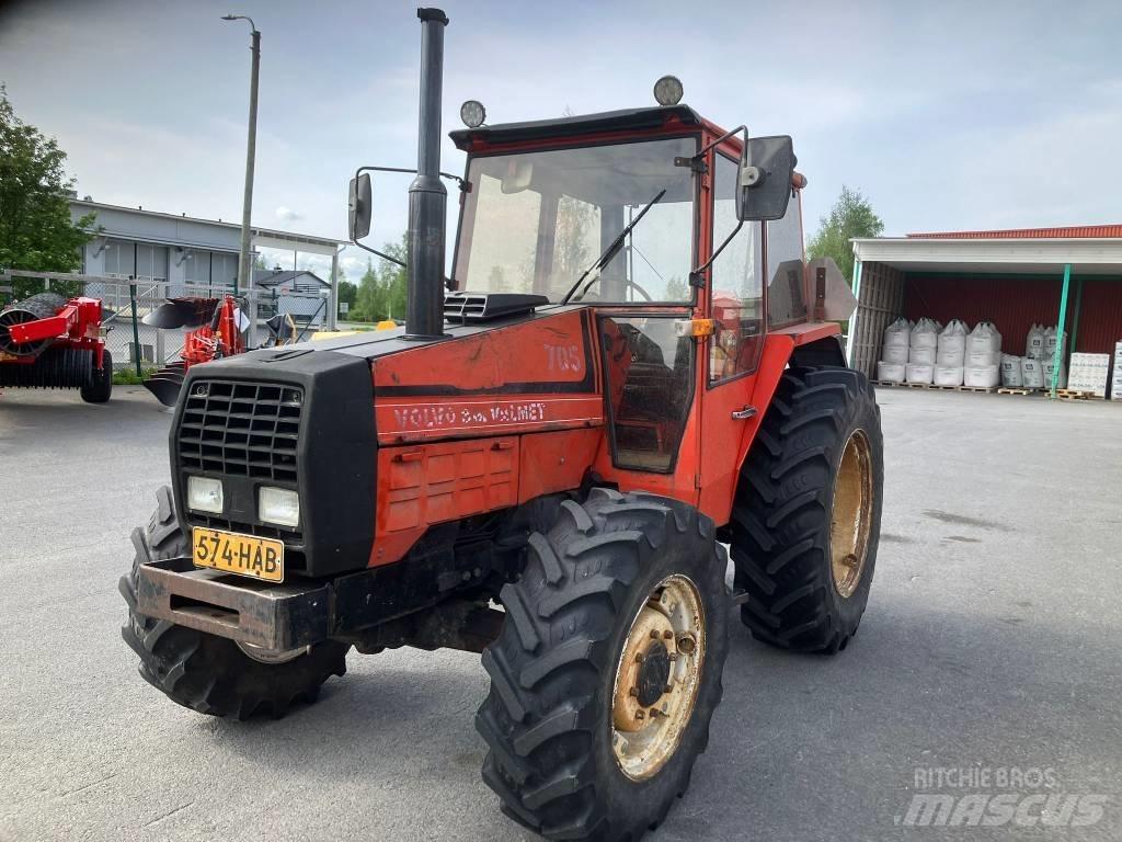 Valmet 705-4 الجرارات