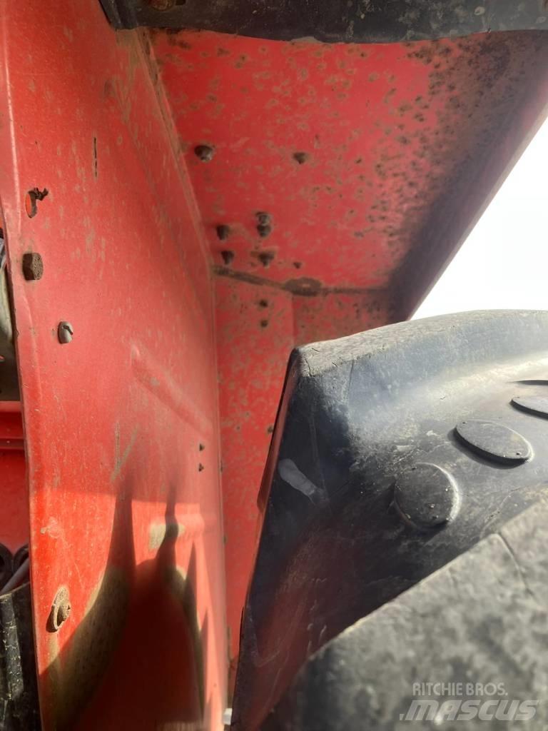 Valmet 705-4 الجرارات