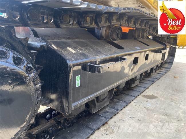 CAT 330D 2L حفارات زحافة